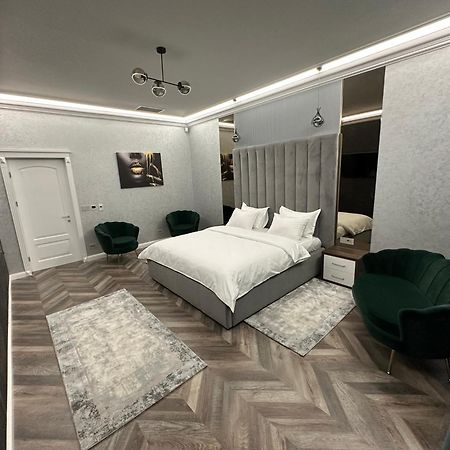 Hotel The Penthouse Vaslui Zewnętrze zdjęcie