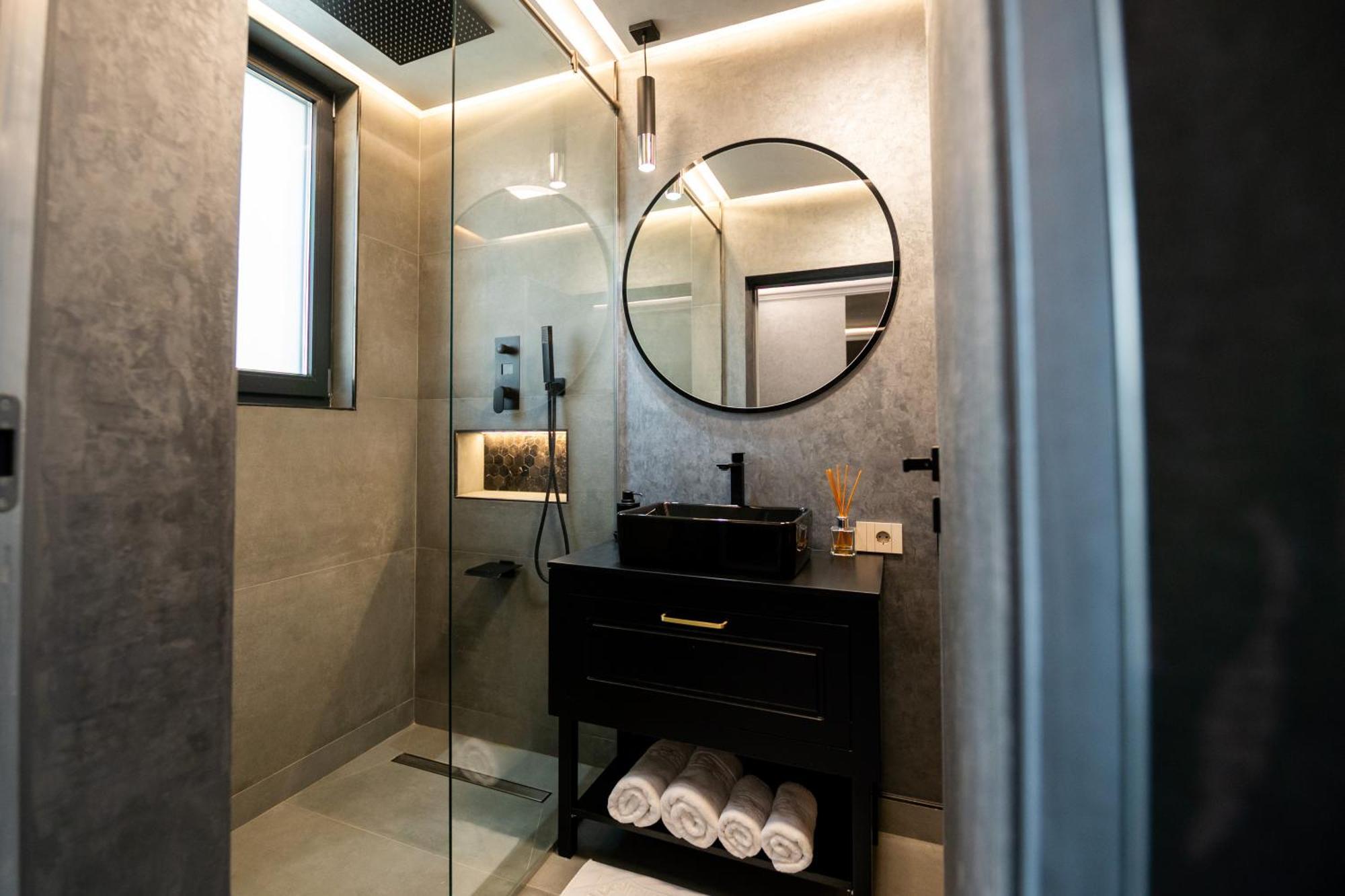 Hotel The Penthouse Vaslui Zewnętrze zdjęcie