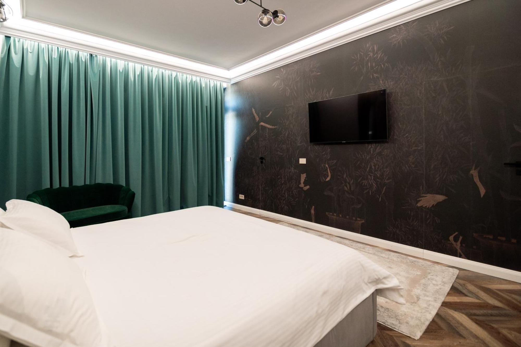Hotel The Penthouse Vaslui Zewnętrze zdjęcie